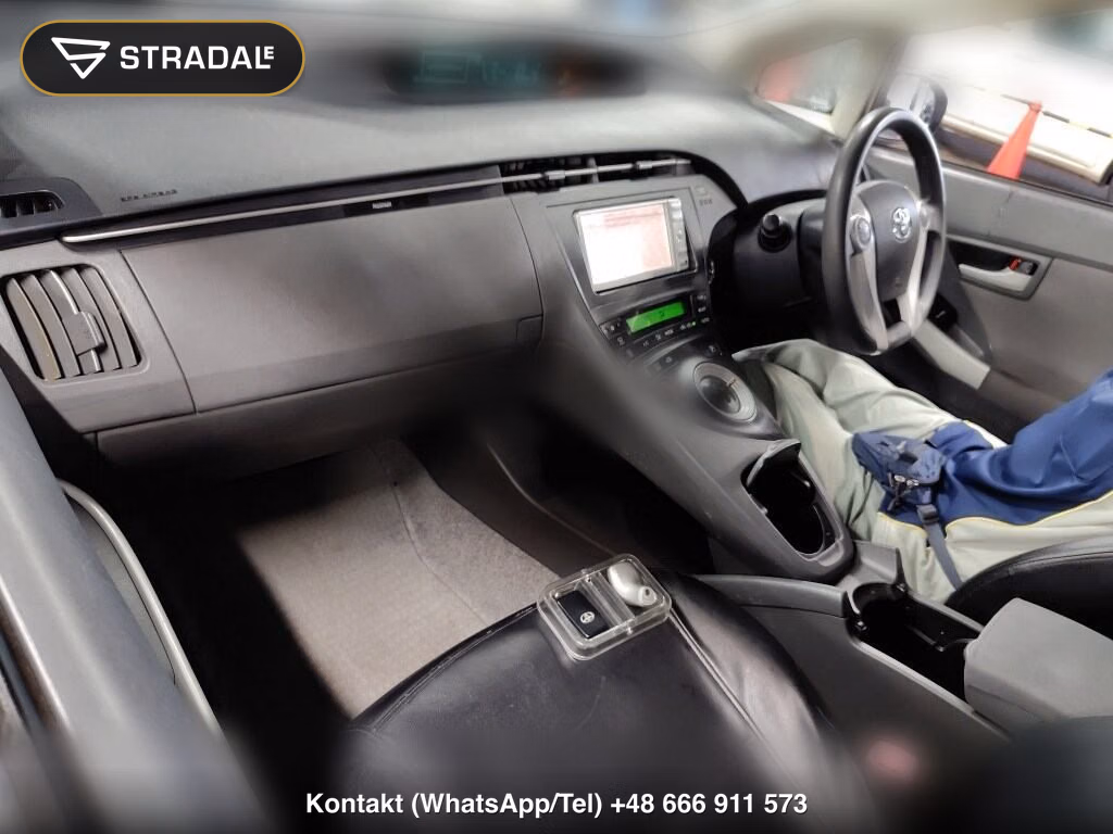 TOYOTA PRIUS 5D, miniaturka 4