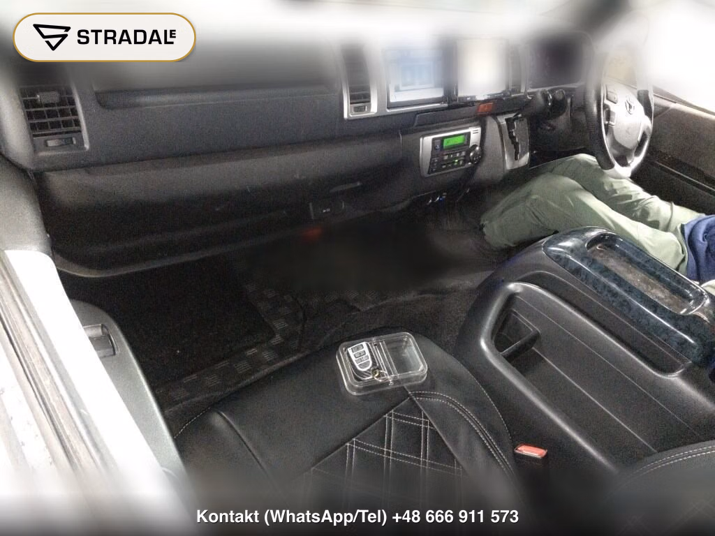 TOYOTA HIACE WAGON 4D GL, miniaturka 4