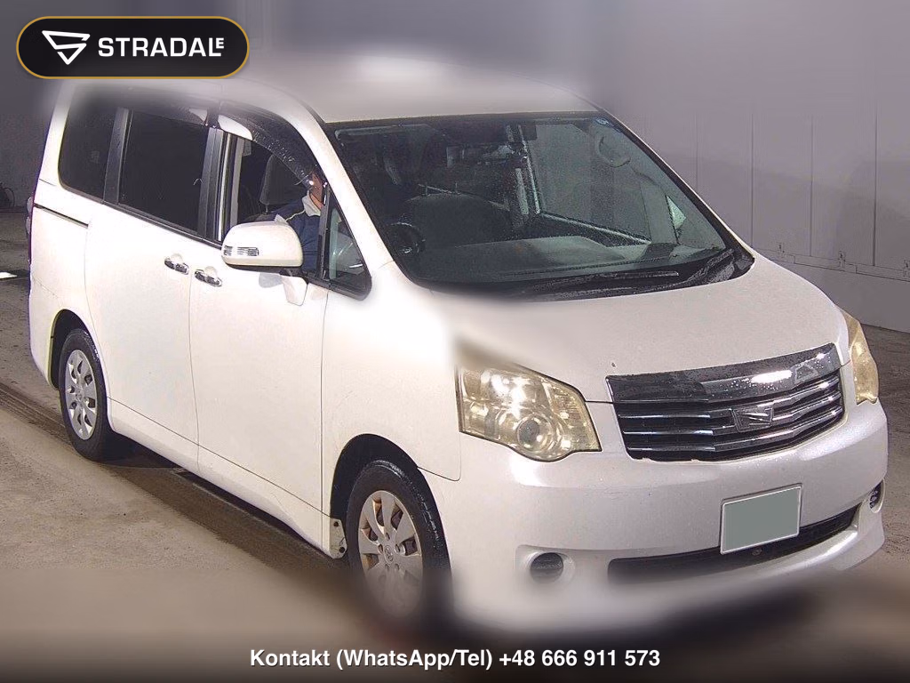 TOYOTA NOAH X SMART EDITION 2011, aukcja z Japonii, zdjęcie 1