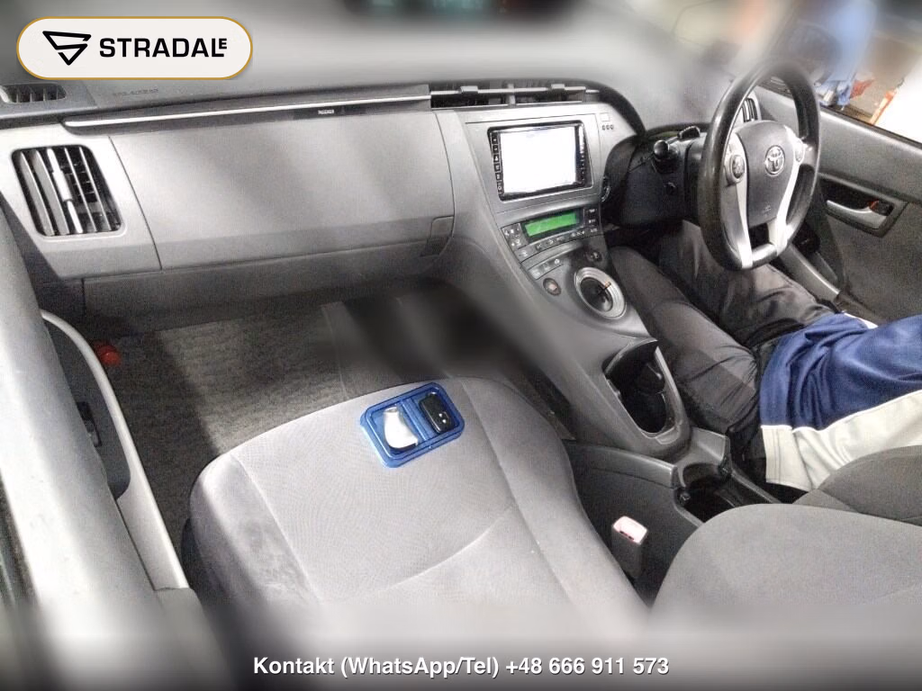 TOYOTA PRIUS 5D S, miniaturka 4