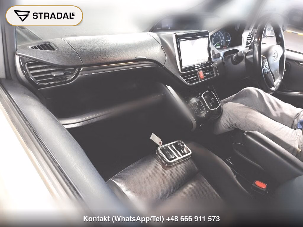 TOYOTA ESQUIRE HYBRID GI, miniaturka 4