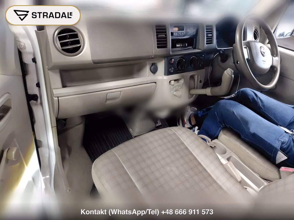 NISSAN NV100CLIPPER VAN DX, miniaturka 4