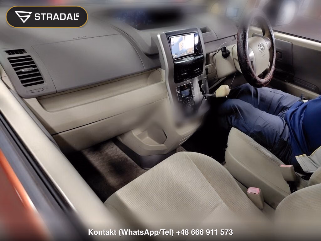 TOYOTA NOAH X L SELECTION, miniaturka 4