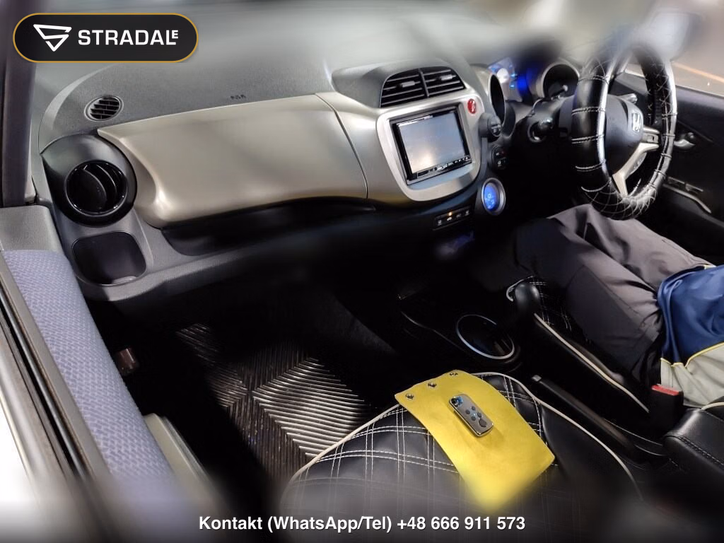 HONDA FIT HYBRID HYBRID･10TH ANNIVERSARY, miniaturka 4