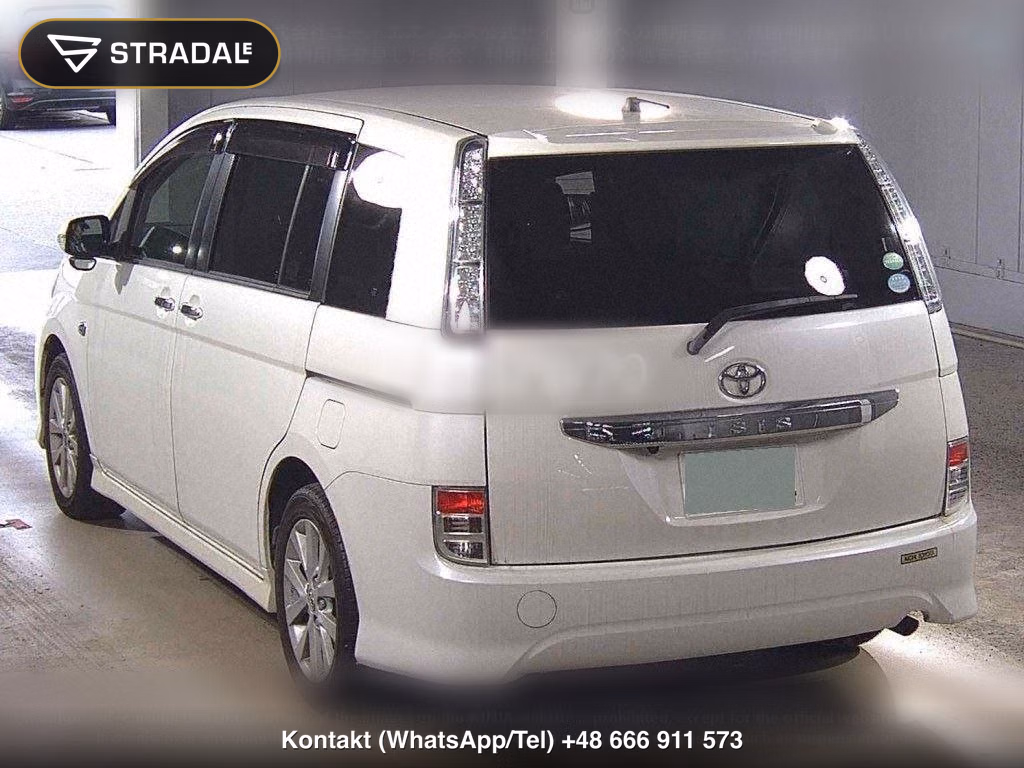 TOYOTA ISIS PLATANA, miniaturka 3