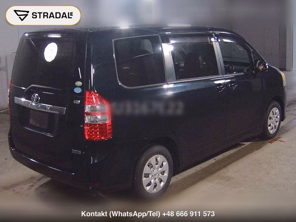 TOYOTA NOAH X, miniaturka 6
