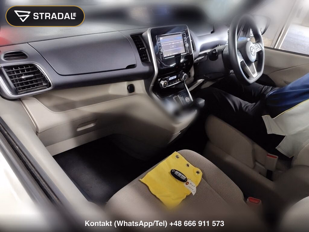 NISSAN SERENA 5D X V SELECTION Ⅱ, miniaturka 4
