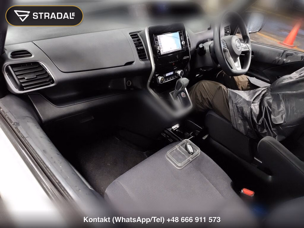 NISSAN SERENA 5D X, miniaturka 4