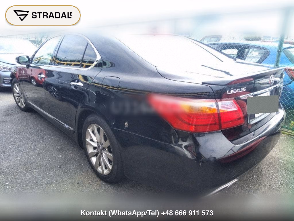 LEXUS LS 4WD LS600H, miniaturka 3
