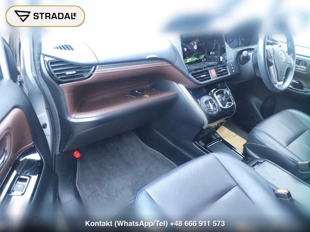 TOYOTA ESQUIRE HYBRID GI, miniaturka 4