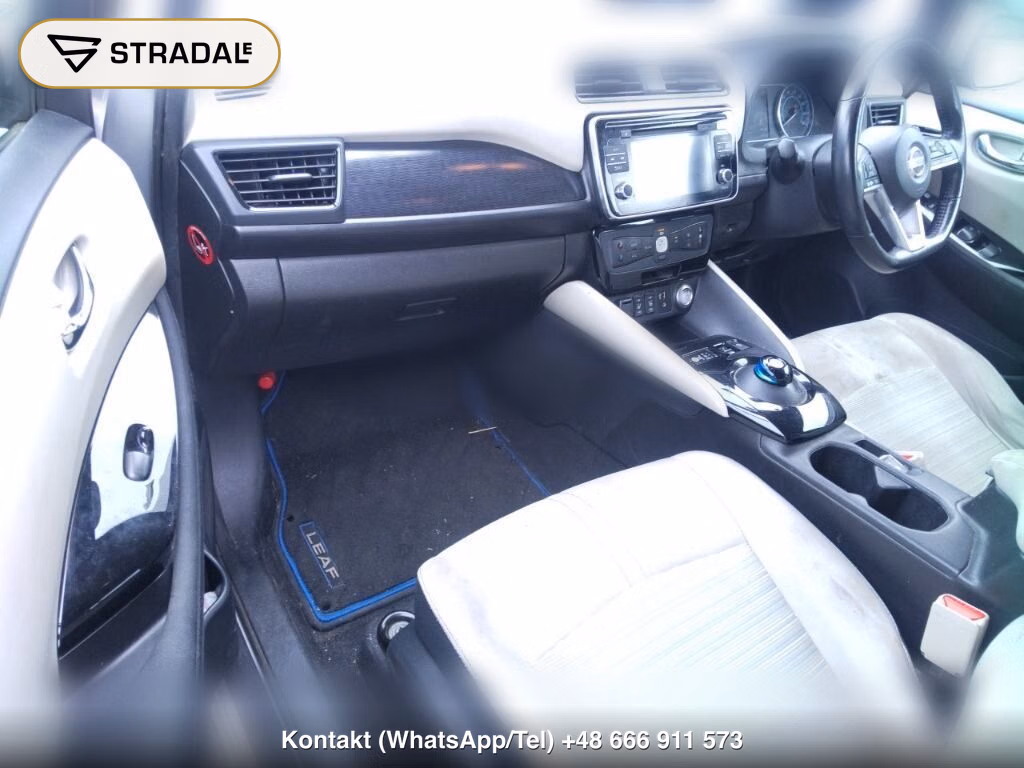 NISSAN LEAF G, miniaturka 4