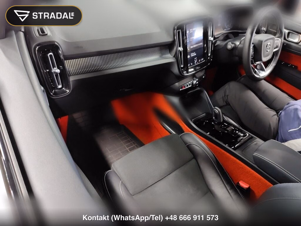 VOLVO XC40 4WD B5 AWD R-DESIGN, miniaturka 4
