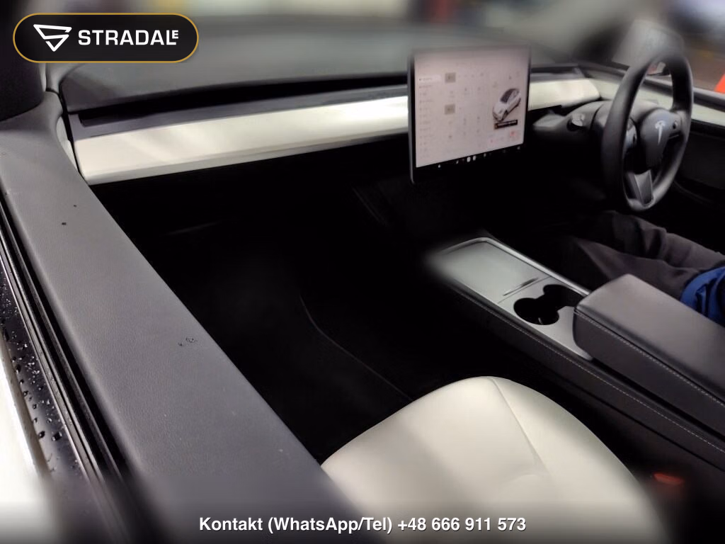 TESLA MODEL Y RWD, miniaturka 4