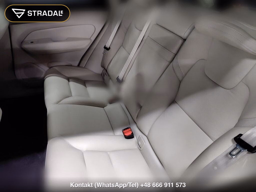 VOLVO XC60 4WD D4 AWD MOMENTUM, miniaturka 7