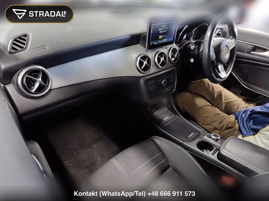 MERCEDES BENZ GLA-CLASS 4WD, miniaturka 4