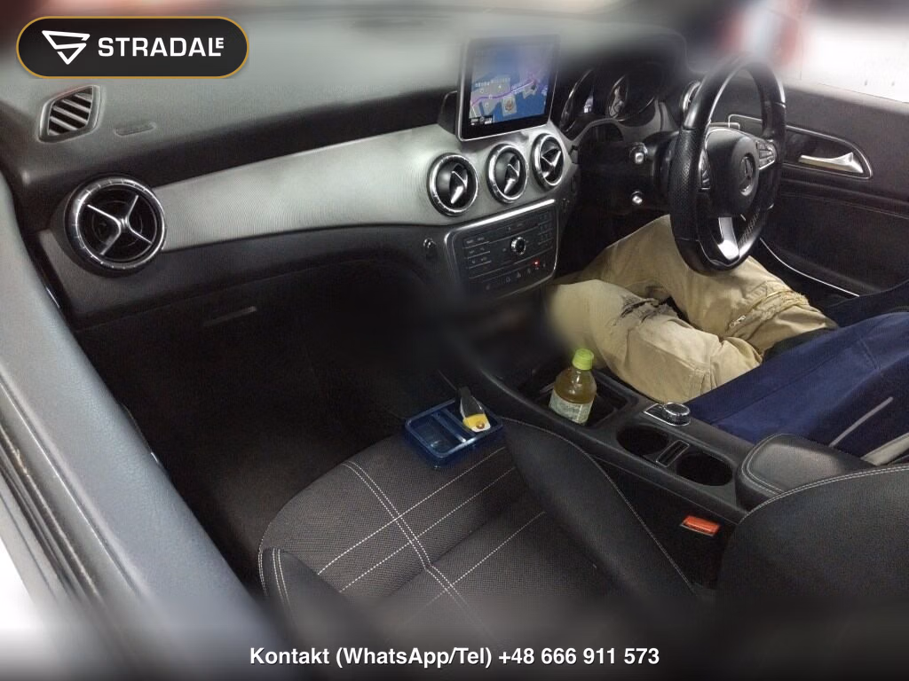 MERCEDES BENZ CLA-CLASS SHOOTING BRAKE CLA180 SHOOTING BRAKE, miniaturka 4