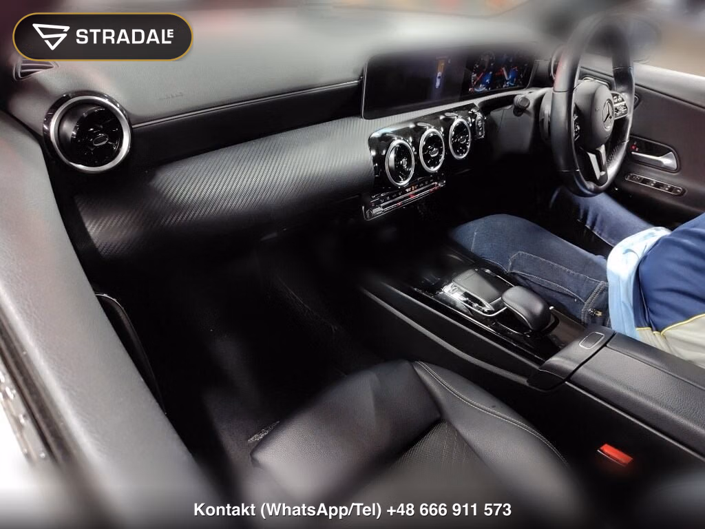 MERCEDES BENZ A-CLASS A200D, miniaturka 4