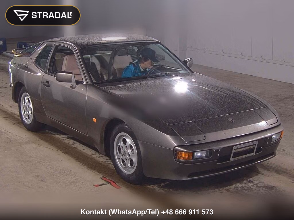 PORSCHE 944 CP 1983, aukcja z Japonii, zdjęcie 1