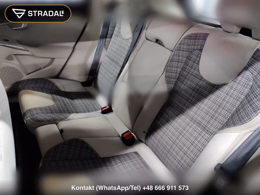 VOLVO V40 CROSS COUNTRY D4 MOMENTUM, miniaturka 7