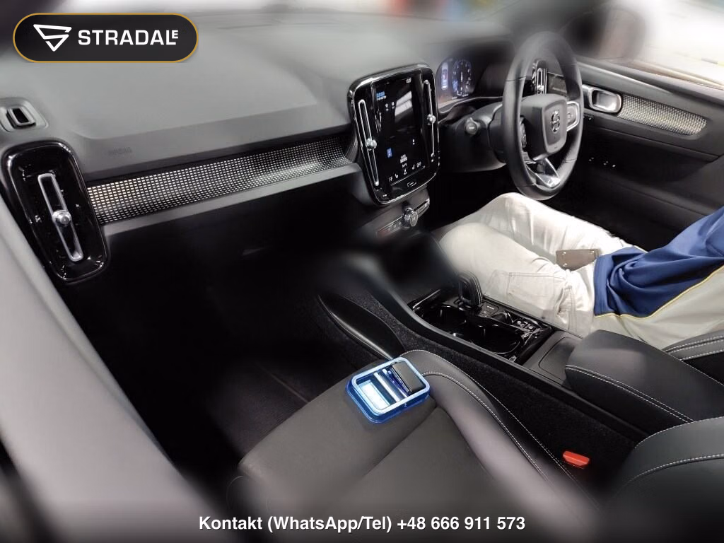 VOLVO XC40 4WD B4 AWD R-DESIGN, miniaturka 4