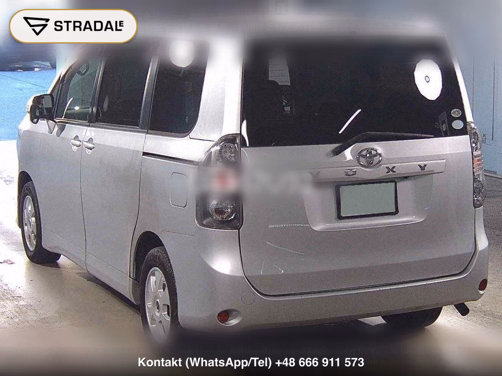 TOYOTA VOXY X, miniaturka 3