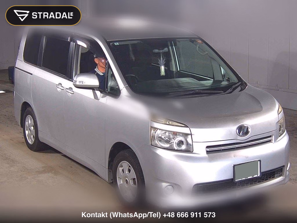 TOYOTA VOXY X 2010, aukcja z Japonii, zdjęcie 1