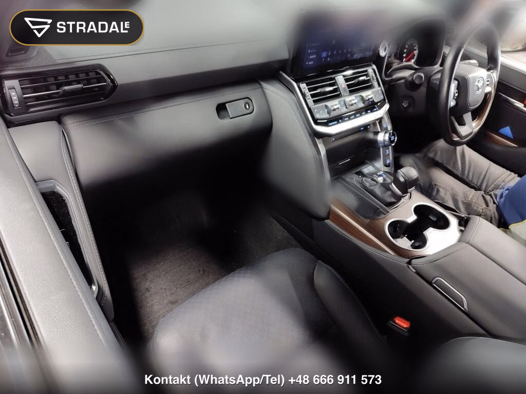 TOYOTA LAND CRUISER 4WD VX, miniaturka 4