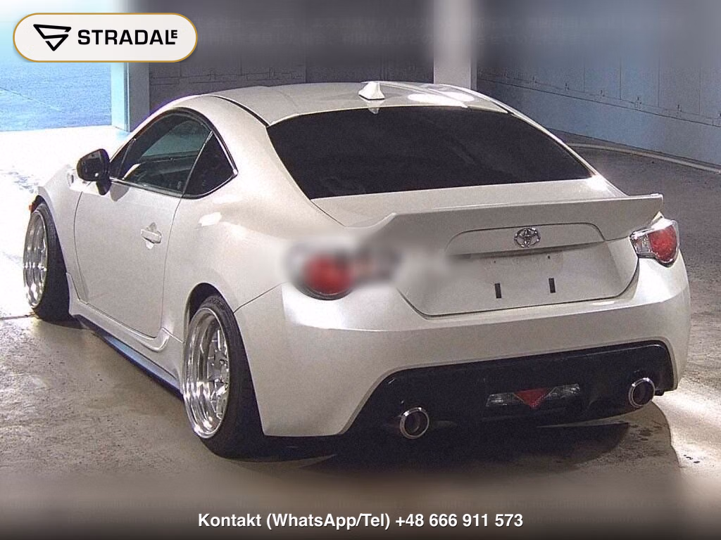 TOYOTA 86 GT, miniaturka 3