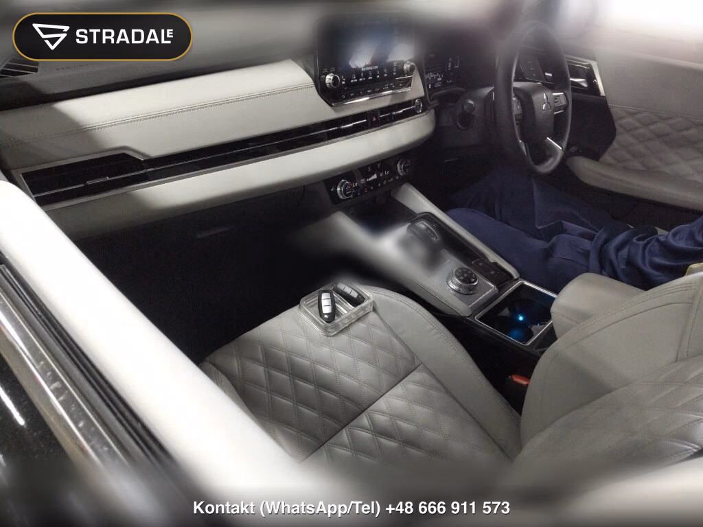 MITSUBISHI OUTLANDER PHEV 4WD P, miniaturka 4
