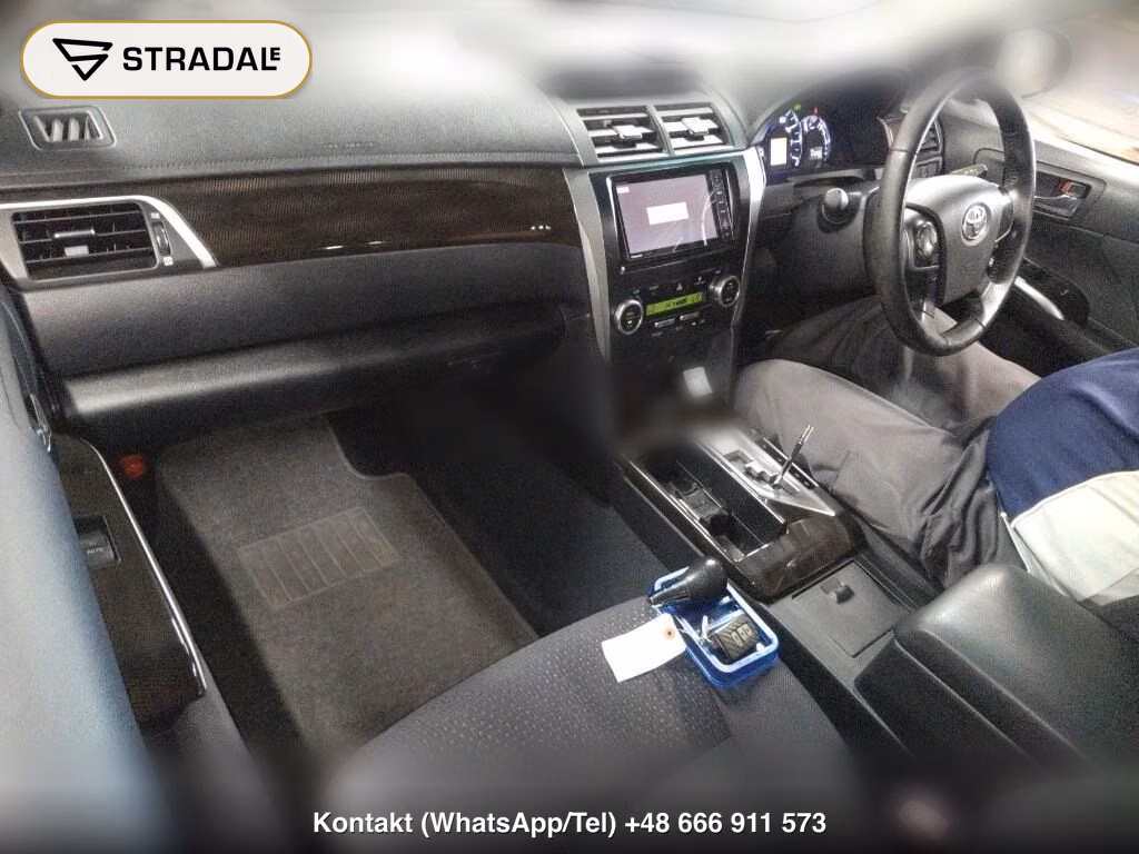 TOYOTA CAMRY 4D HYBRID G PACKAGE, miniaturka 4
