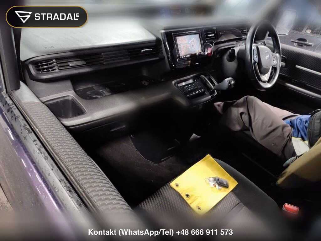 HONDA STEPWAGON SPADA 4WD SPADA, miniaturka 4
