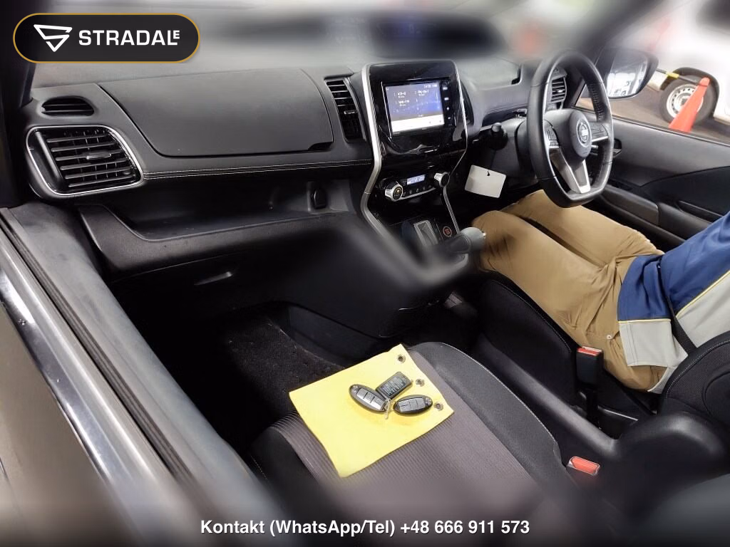 NISSAN SERENA 5D 4WD HIGHWAY STAR V SELECTION, miniaturka 4