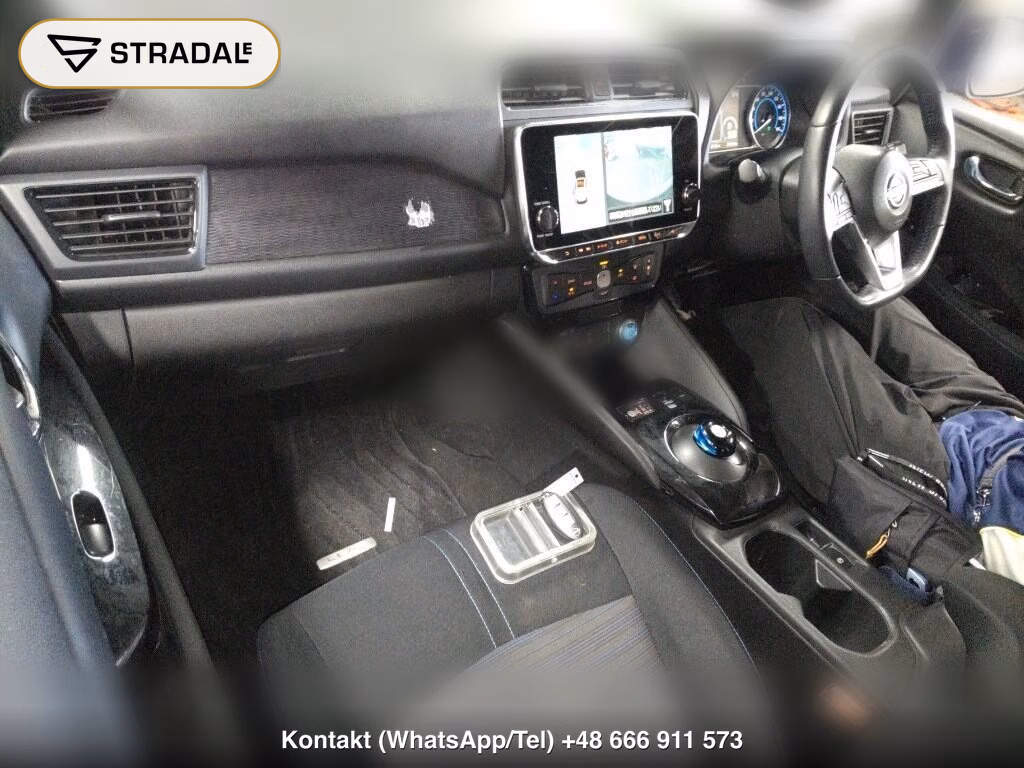 NISSAN LEAF X V SELECTION, miniaturka 4