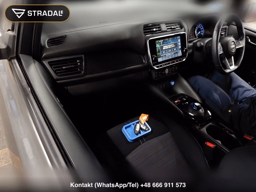NISSAN LEAF X V SELECTION, miniaturka 4
