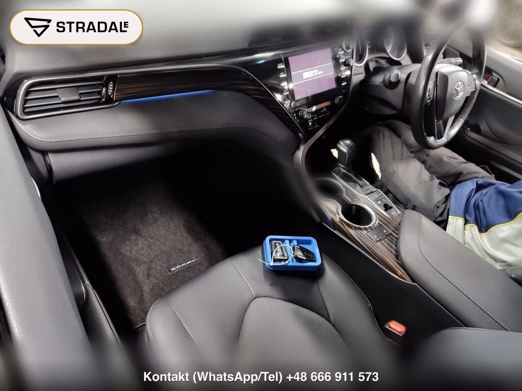 TOYOTA CAMRY 4D G LEATHER PACKAGE, miniaturka 4