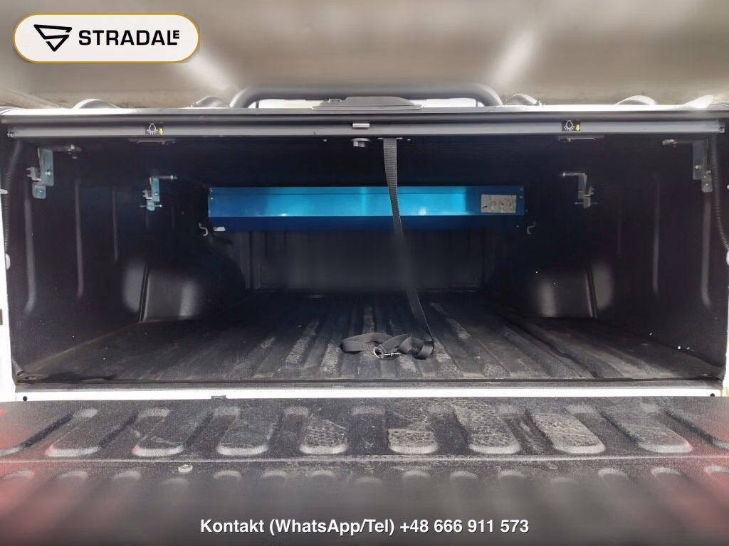 TOYOTA HILUX 4D 4WD Z GR SPORT, miniaturka 4