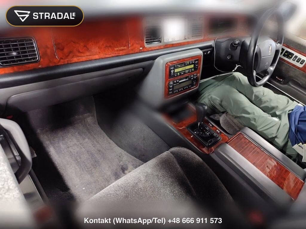 TOYOTA CENTURY 4D STANDARD VERSION, miniaturka 4