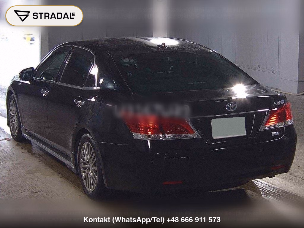 TOYOTA CROWN MAJESTA 4D F VERSION, miniaturka 3