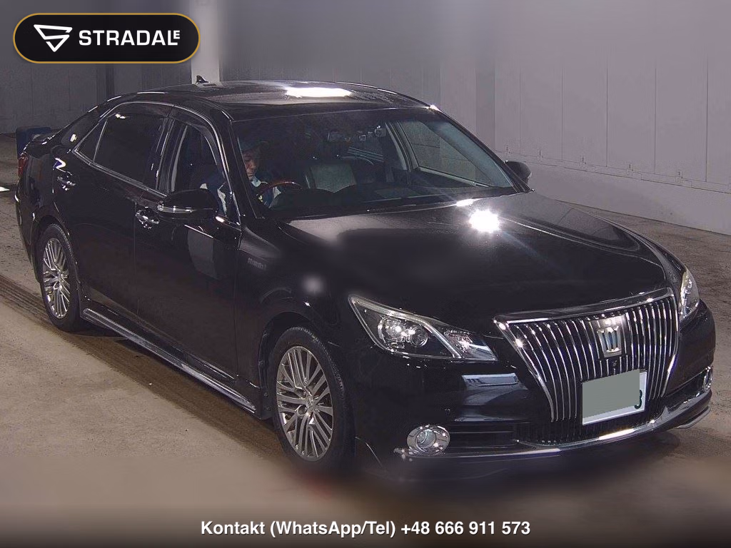 TOYOTA CROWN MAJESTA 4D F VERSION 2013, aukcja z Japonii, zdjęcie 1