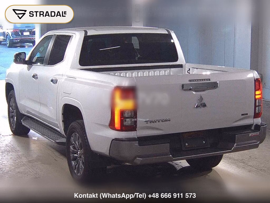 MITSUBISHI TRITON 4WD GLS, miniaturka 3