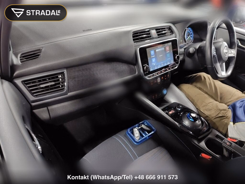 NISSAN LEAF X V SELECTION, miniaturka 4