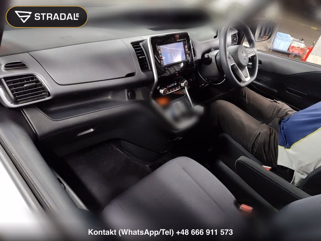 NISSAN SERENA 5D 4WD X, miniaturka 4