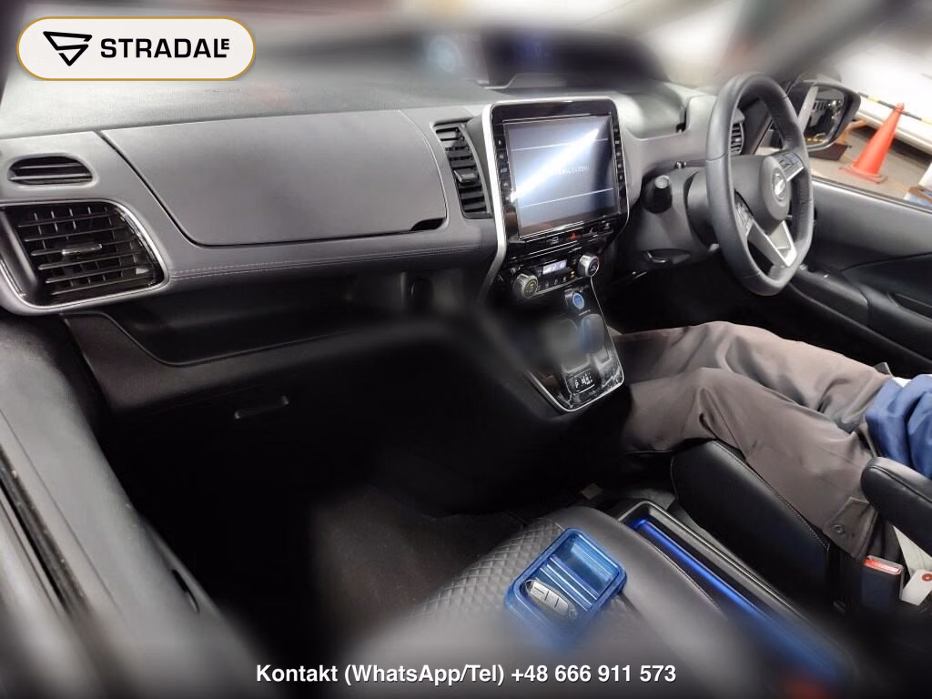 NISSAN SERENA 5D E-POWER HIGHWAY STAR V, miniaturka 4
