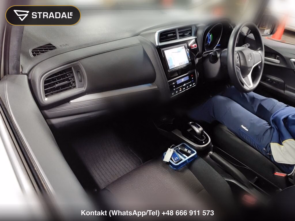 HONDA FIT HYBRID BASE GRADE, miniaturka 4