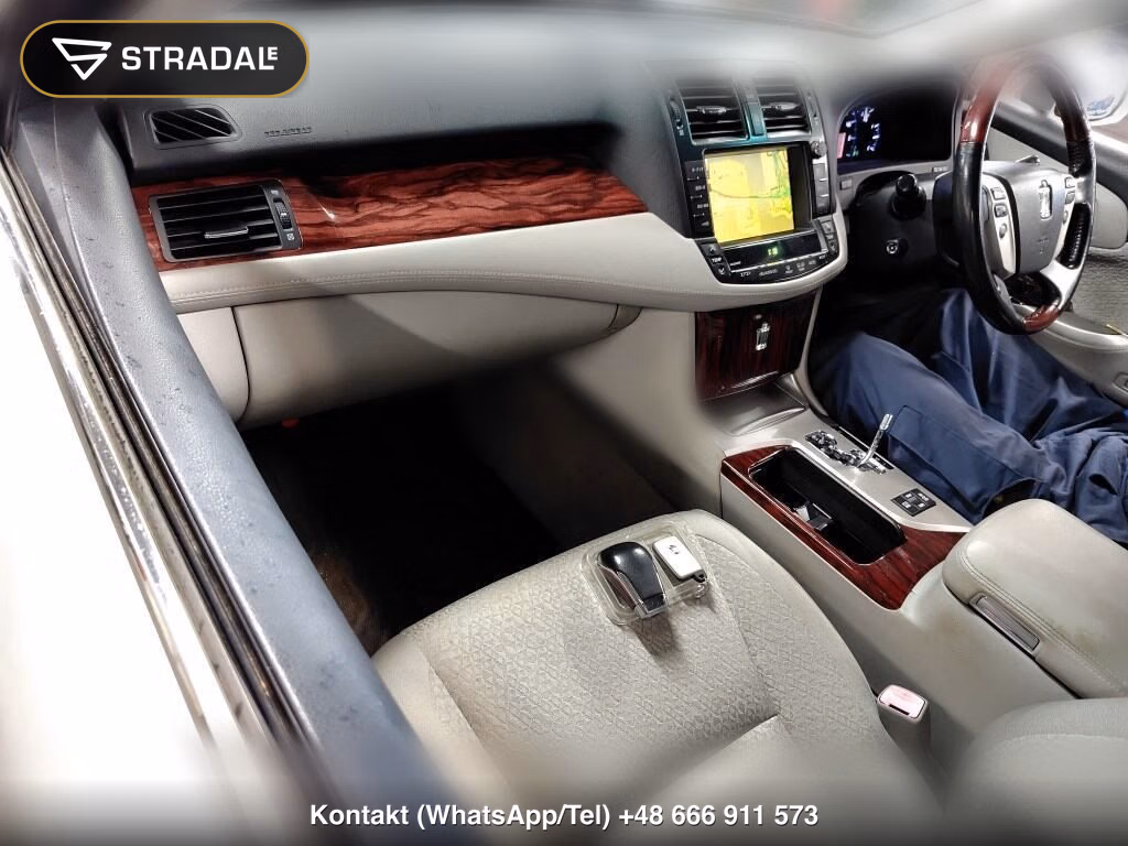 TOYOTA CROWN 4D ROYAL SALOON, miniaturka 4