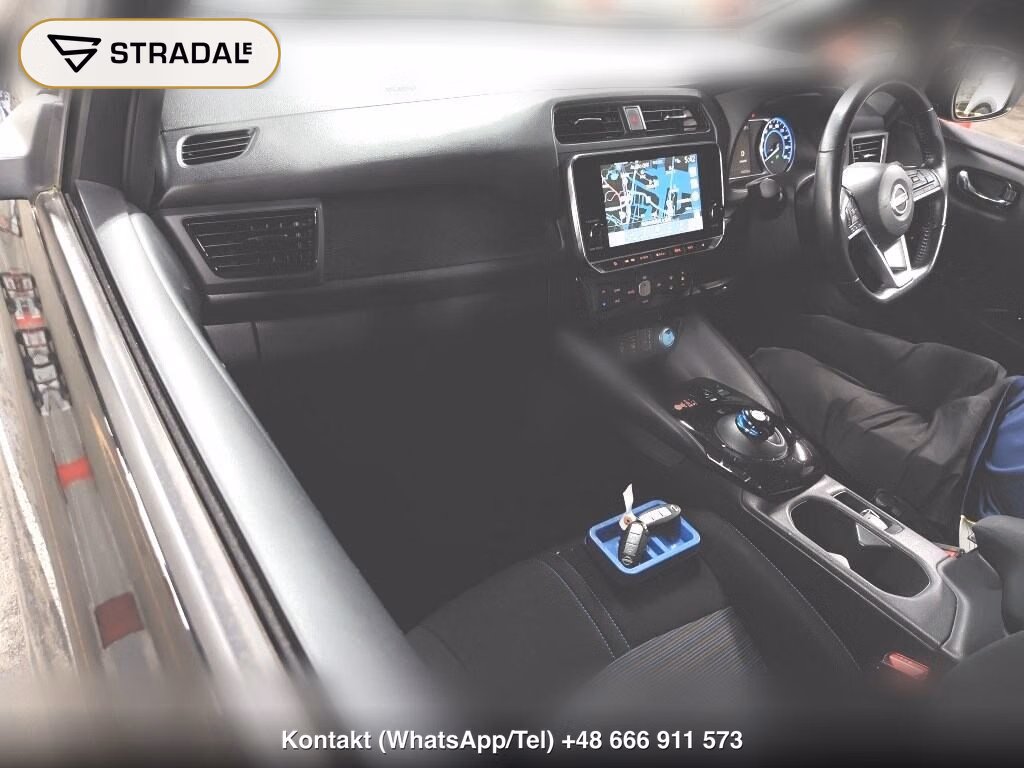 NISSAN LEAF X V SELECTION, miniaturka 4