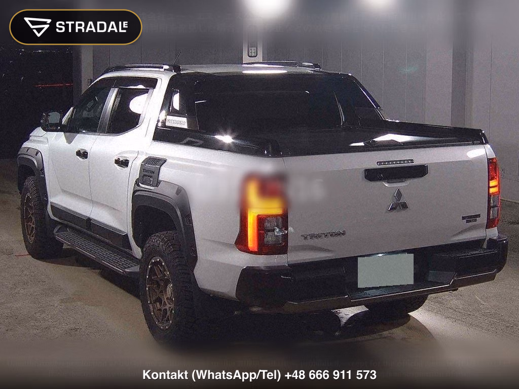 MITSUBISHI TRITON 4WD GSR, miniaturka 3