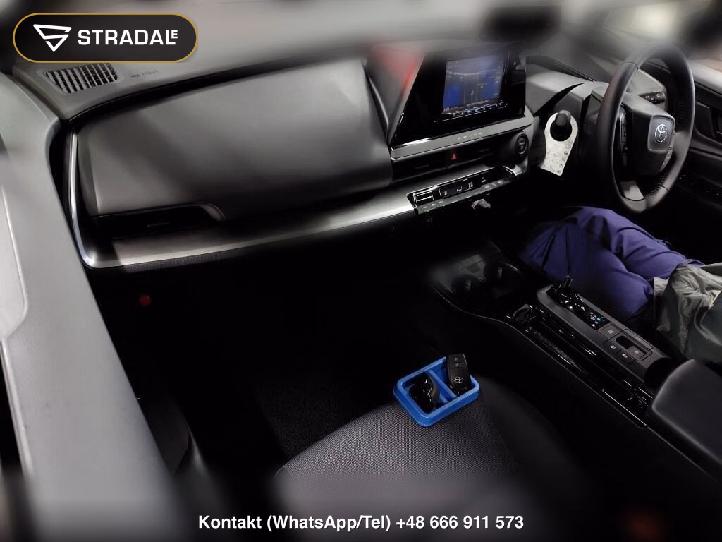 TOYOTA PRIUS 5D X, miniaturka 4