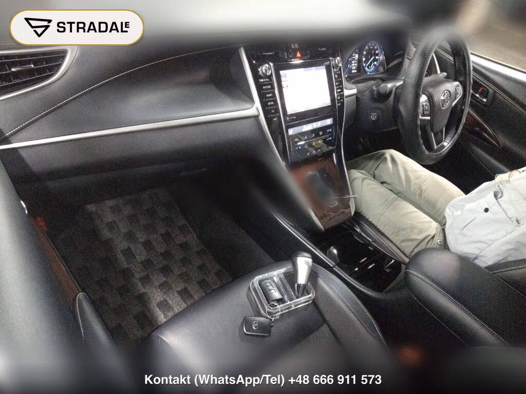 TOYOTA HARRIER HYBRID 4WD PREMIUM ADVANCED PACKAGE, miniaturka 4