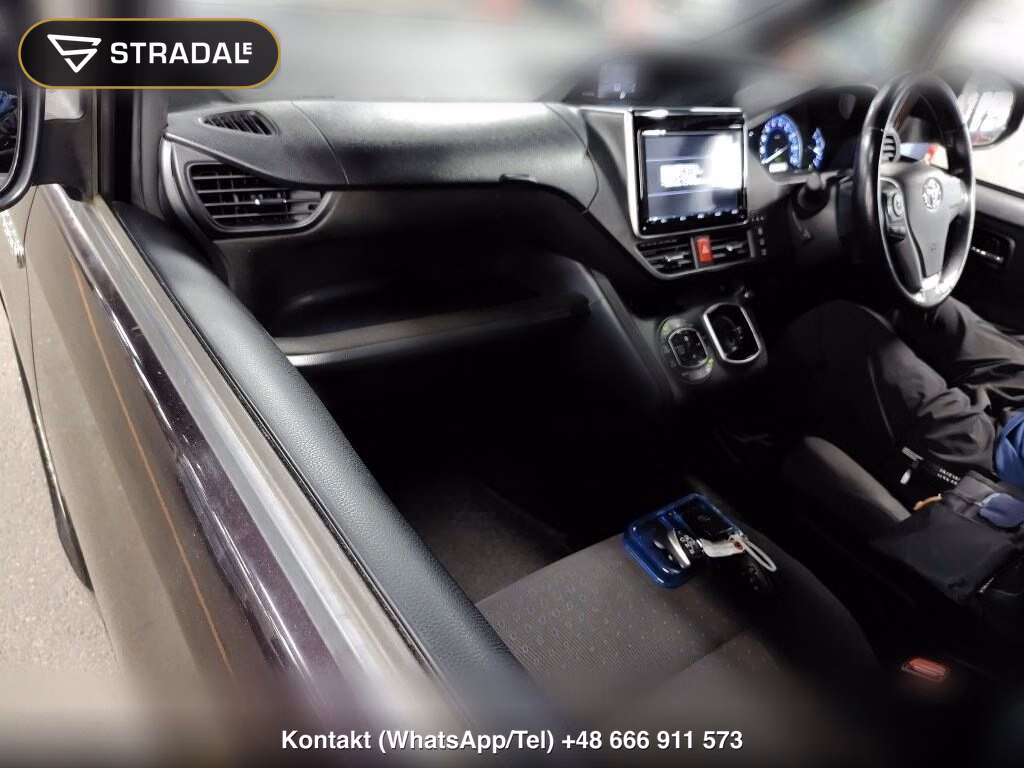 TOYOTA NOAH HYBRID G, miniaturka 4